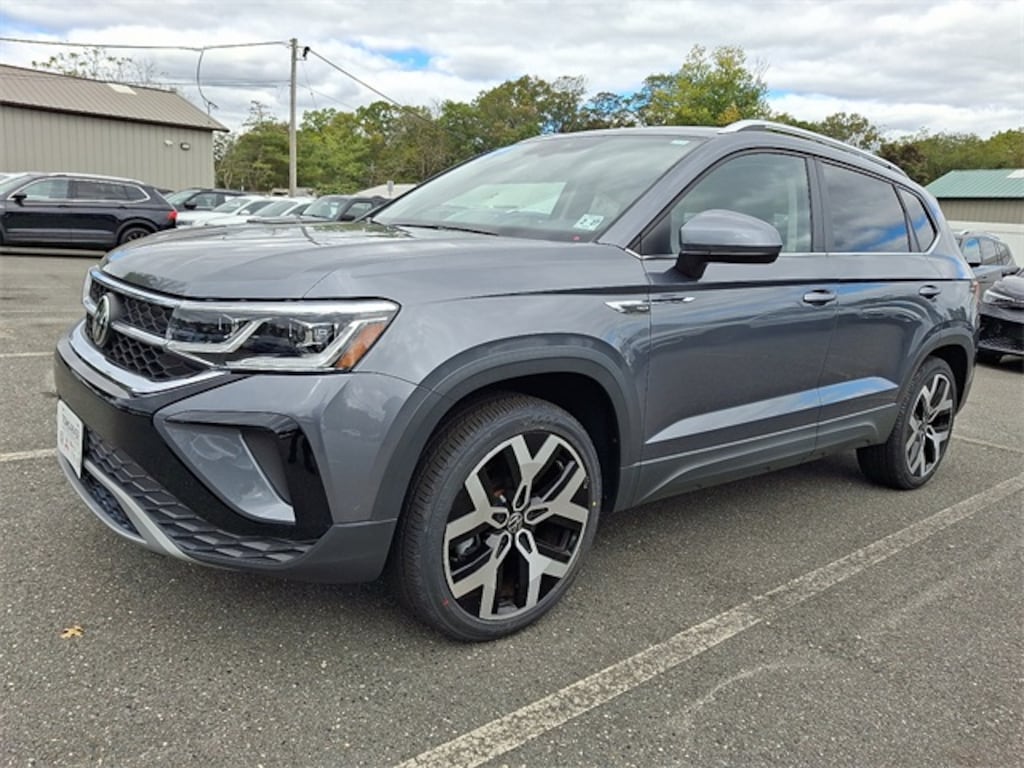 Used 2022 Volkswagen Taos 1.5T SEL 4MOTION SUV