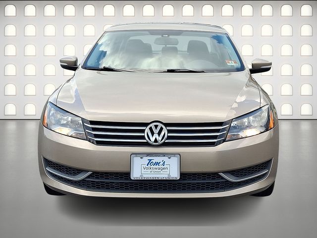 Used 2015 Volkswagen Passat Limited Edition with VIN 1VWAT7A32FC038394 for sale in Union, NJ