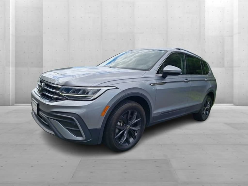 Used 2024 Volkswagen Tiguan 2.0T SE SUV