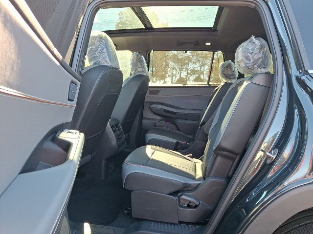 2027 Volkswagen Atlas 6