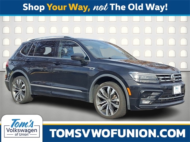 2021 Volkswagen Tiguan SEL Premium R-Line's photo