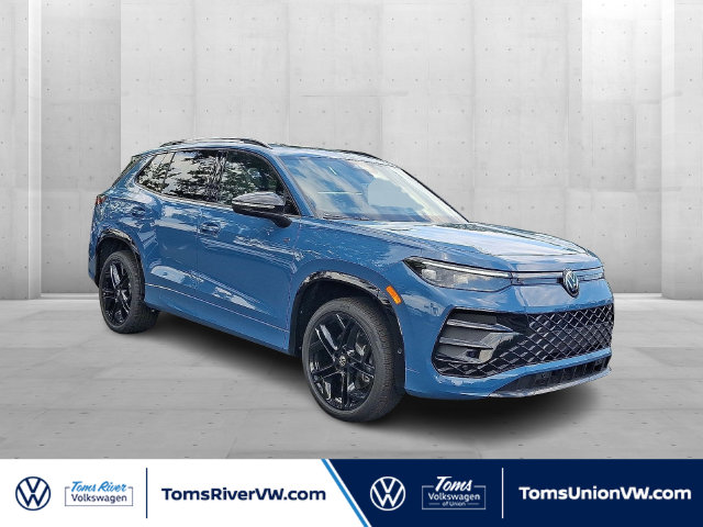 New 2026 Volkswagen Tiguan SE R-Line Black SUV