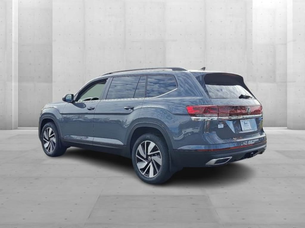 New 2026 Volkswagen Atlas SE w/Technology SUV