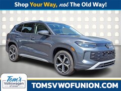 2025 Volkswagen Tiguan 2.0T SE SUV