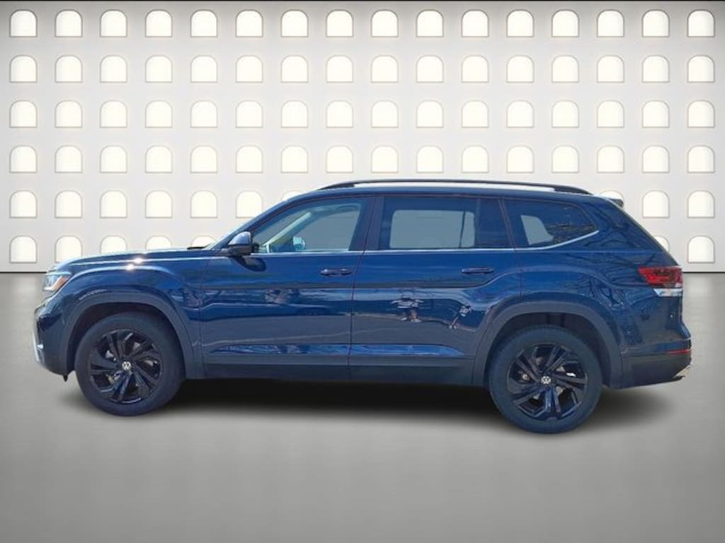 Used 2023 Volkswagen Atlas 3.6L V6 SE w/Technology SUV