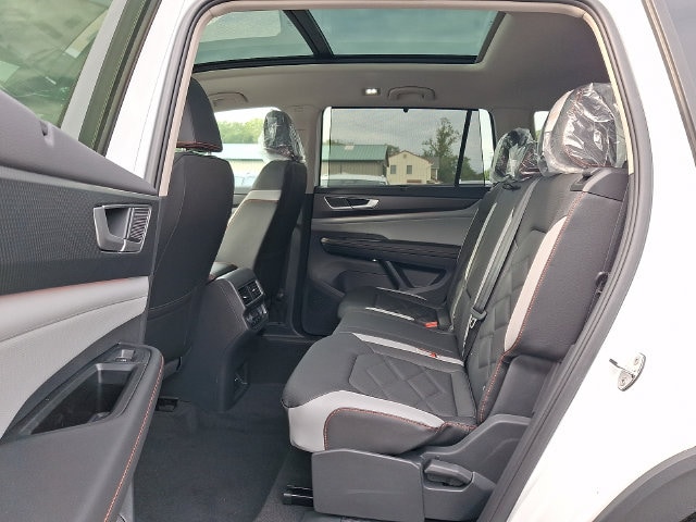 2026 Volkswagen Atlas 6