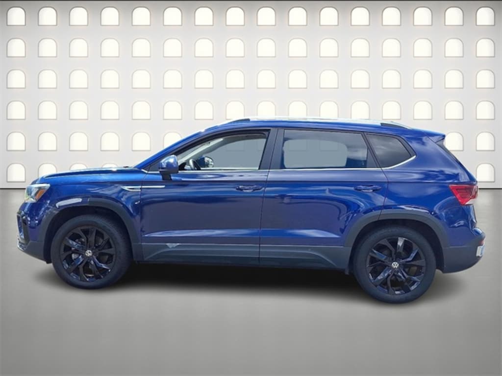Used 2022 Volkswagen Taos 1.5T SE 4MOTION SUV