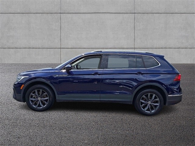 2022 Volkswagen Tiguan SE photo 4