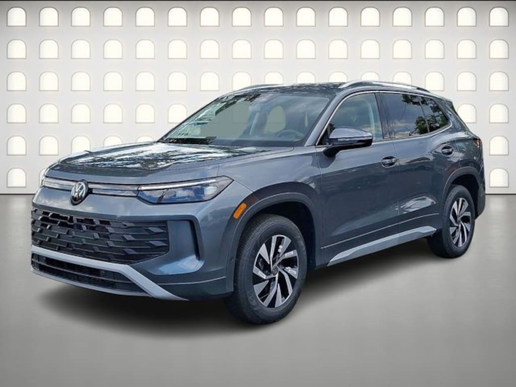 New 2026 Volkswagen Tiguan S SUV