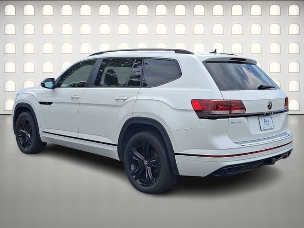 Certified 2023 Volkswagen Atlas 3.6L V6 SEL R-Line Black SUV