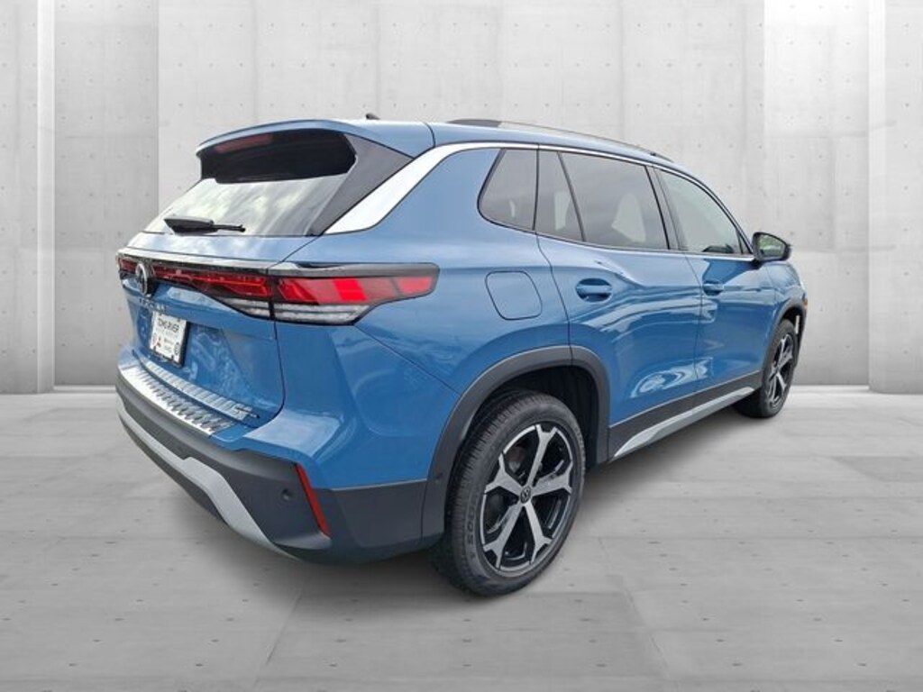 New 2026 Volkswagen Tiguan 2.0T SE SUV