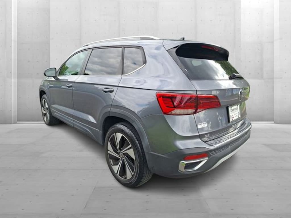 Used 2023 Volkswagen Taos 1.5T SE SUV