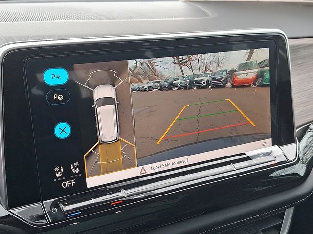 2026 Volkswagen Atlas 12