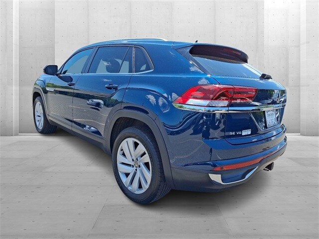 2023 Volkswagen Atlas Cross Sport V6 SE Technology photo 3
