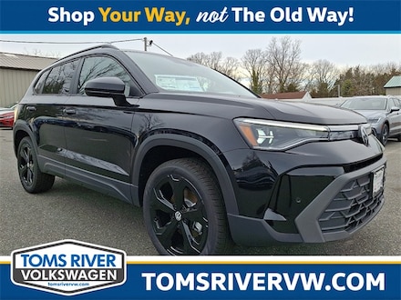 2025 Volkswagen Taos 1.5T SE Black SUV