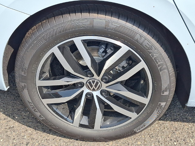 2027 Volkswagen Jetta 5