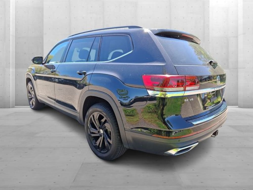 Used 2023 Volkswagen Atlas 3.6L V6 SE w/Technology SUV