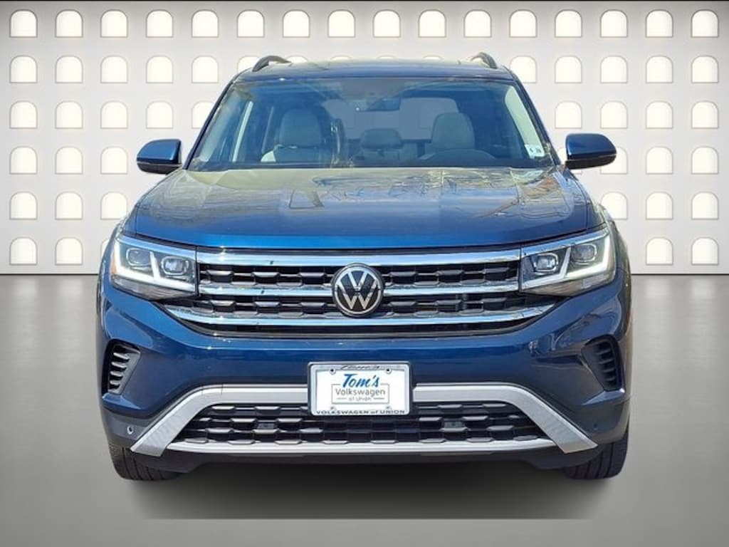 Used 2023 Volkswagen Atlas 3.6L V6 SE w/Technology SUV