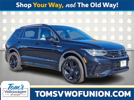 2024 Volkswagen Tiguan 2.0T SE R-Line Black SUV