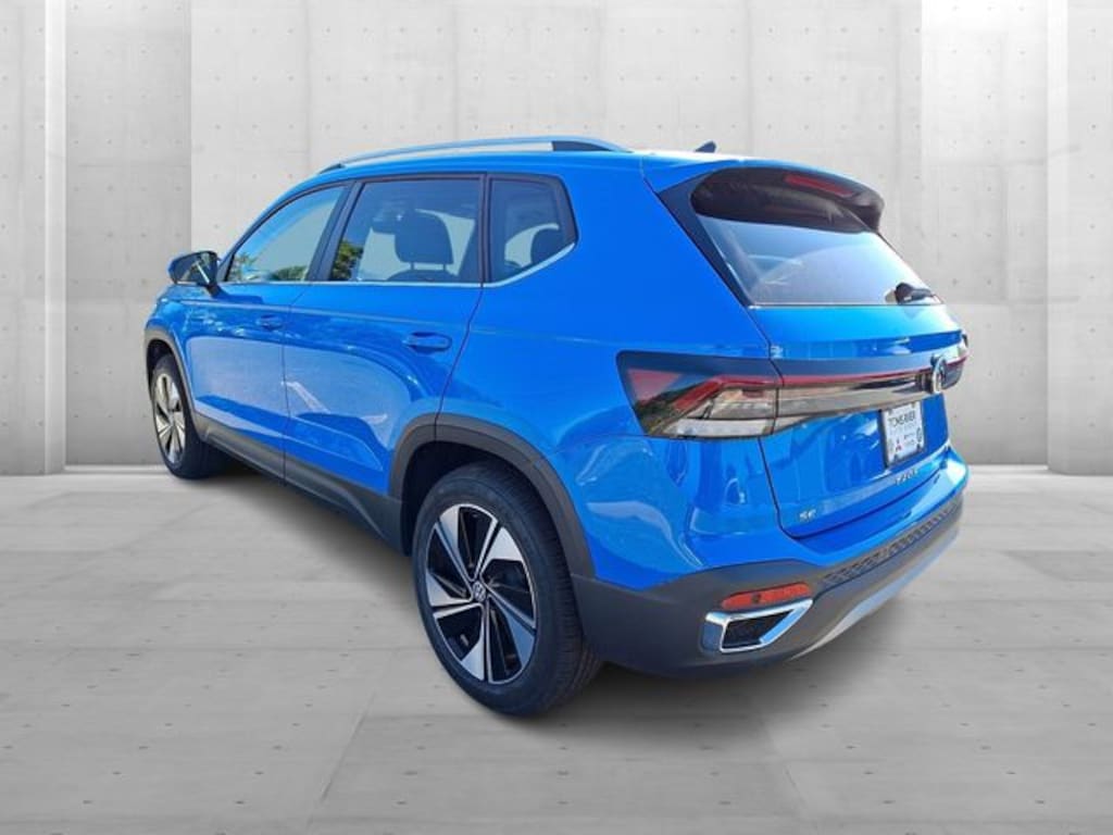 New 2026 Volkswagen Taos 1.5T SE SUV