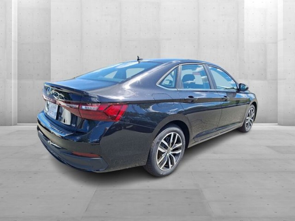 New 2026 Volkswagen Jetta 1.5T SE Sedan