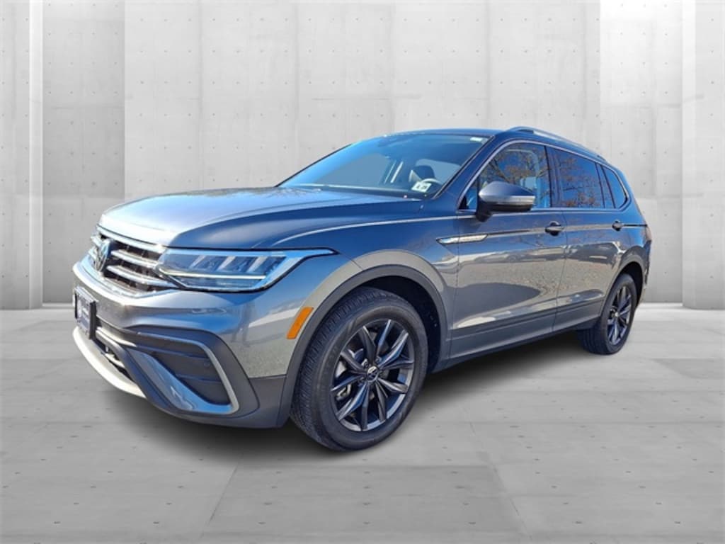 Used 2023 Volkswagen Tiguan 2.0T SE SUV