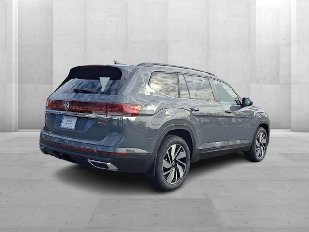 New 2026 Volkswagen Atlas SE w/Technology SUV