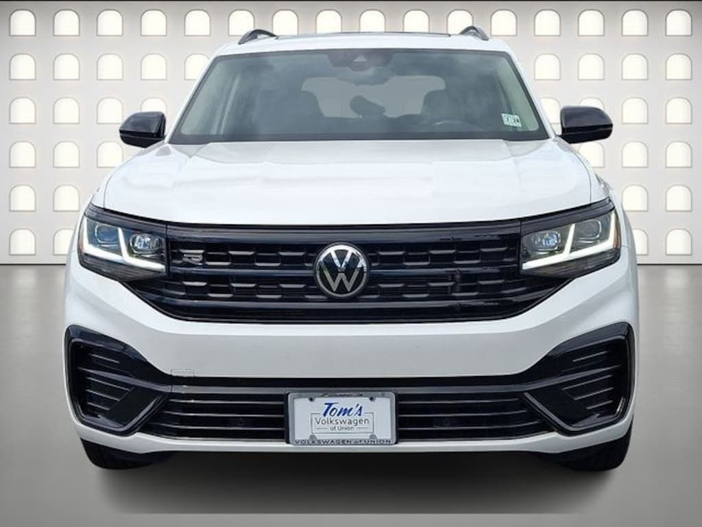 Certified 2023 Volkswagen Atlas 3.6L V6 SEL R-Line Black SUV