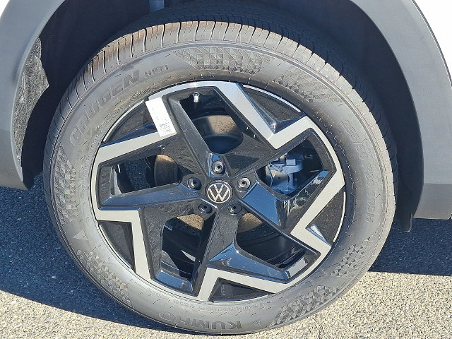 2027 Volkswagen Atlas 5