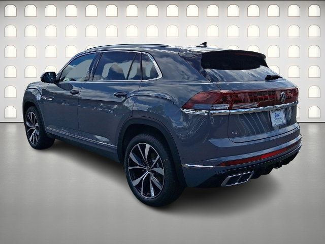 2026 Volkswagen Atlas Cross Sport 3