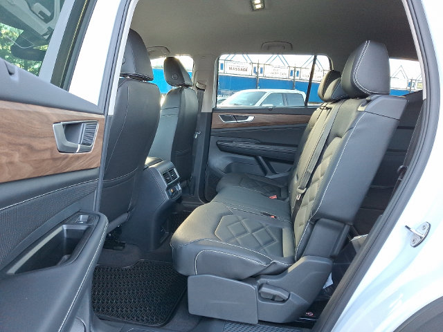 2026 Volkswagen Atlas 6