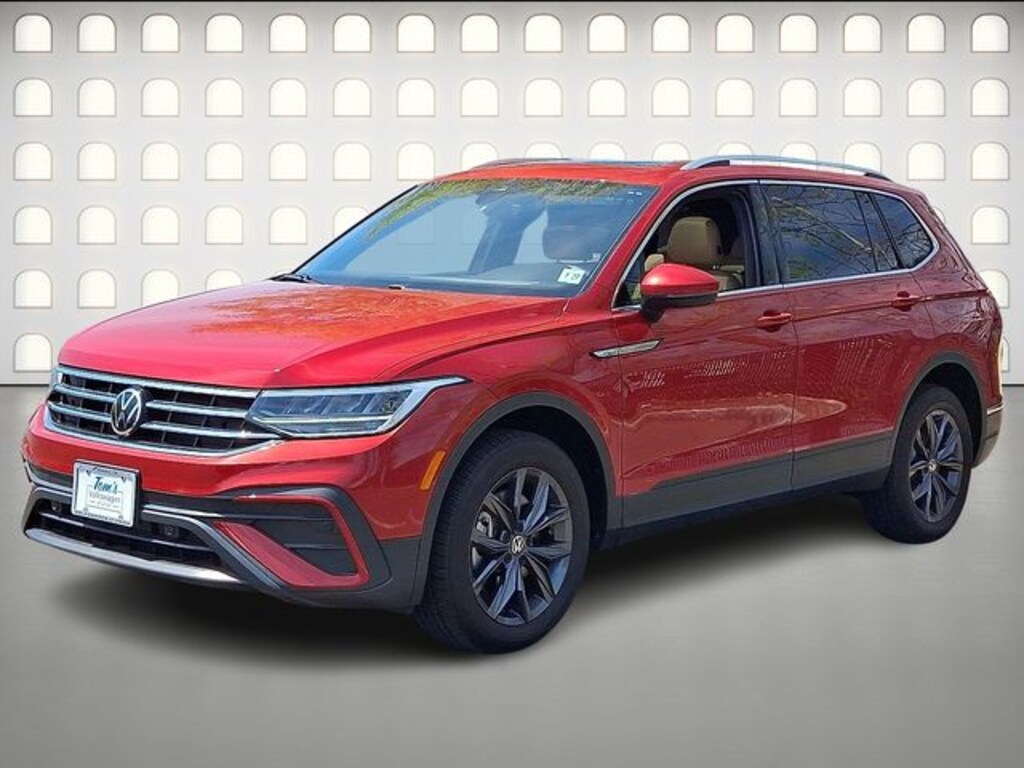 Used 2022 Volkswagen Tiguan 2.0T SE SUV