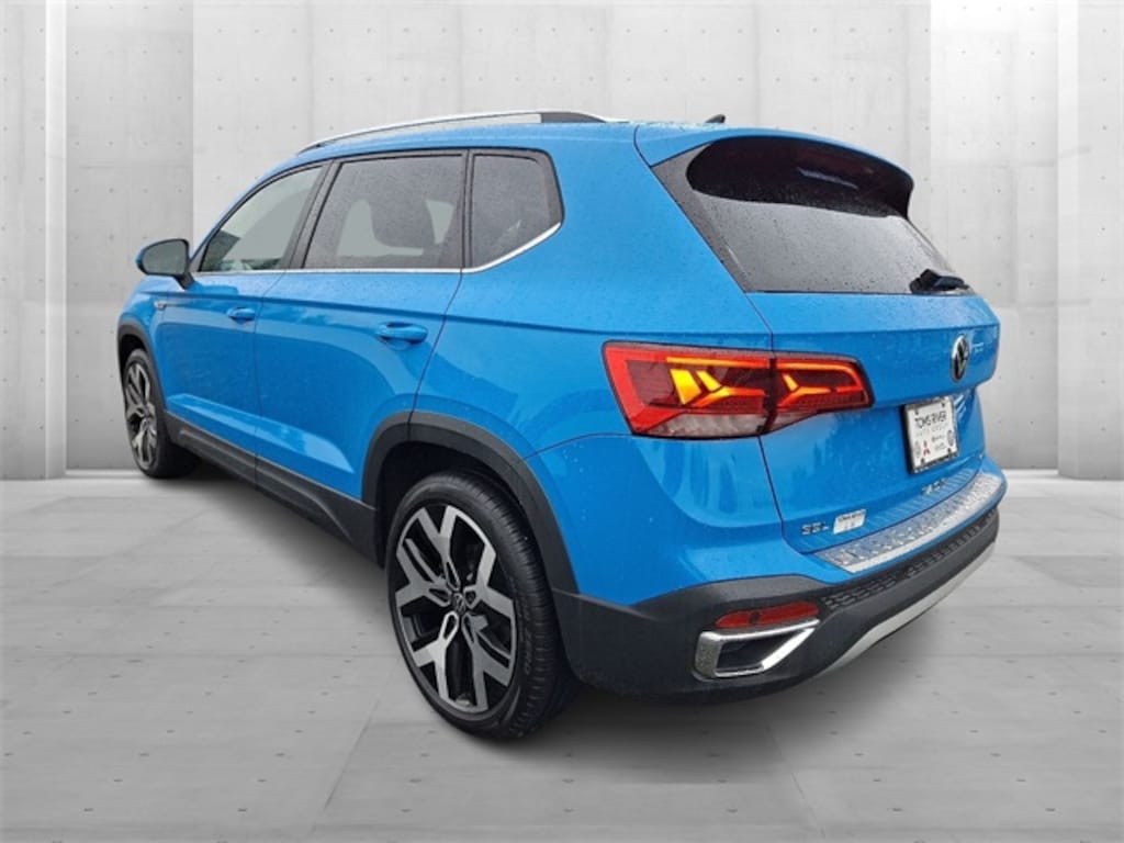Used 2022 Volkswagen Taos 1.5T SEL 4MOTION SUV