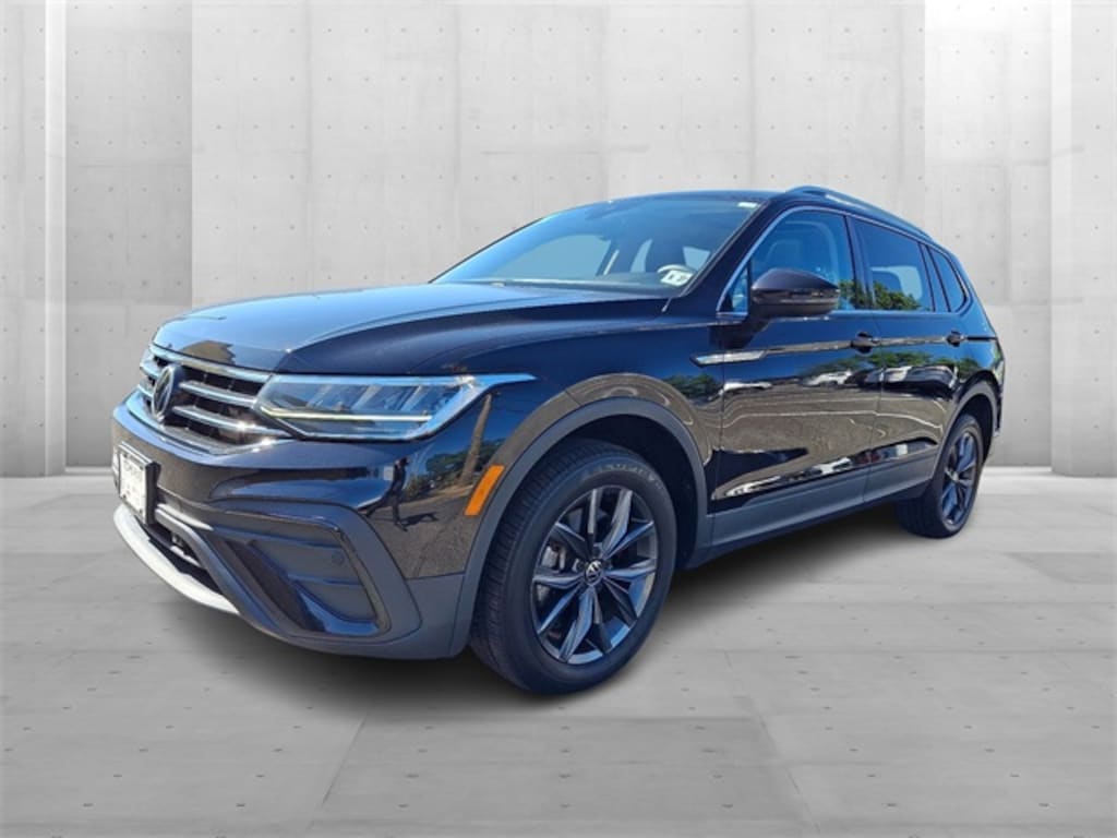 Used 2022 Volkswagen Tiguan 2.0T SE SUV