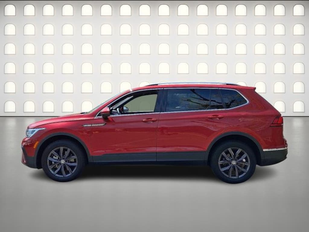 Used 2022 Volkswagen Tiguan 2.0T SE SUV