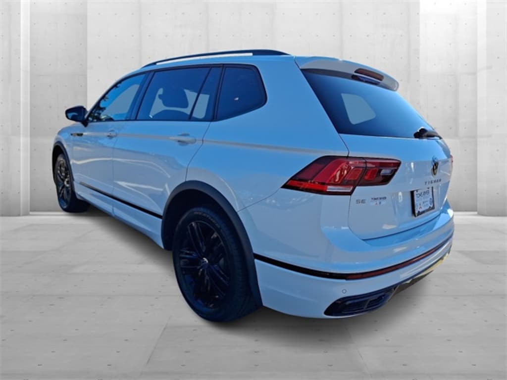 Used 2022 Volkswagen Tiguan 2.0T SE R-Line Black SUV