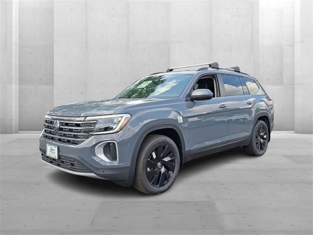 New 2025 Volkswagen Atlas 2.0T SE w/Technology SUV