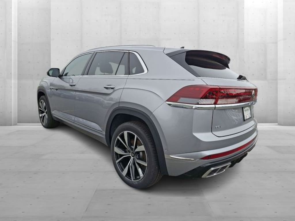 New 2024 Volkswagen Atlas Cross Sport 2.0T SEL Premium R-Line SUV