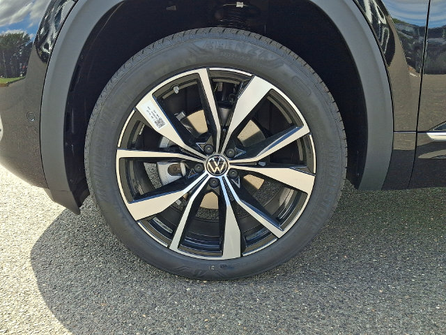 2026 Volkswagen Atlas Cross Sport 5