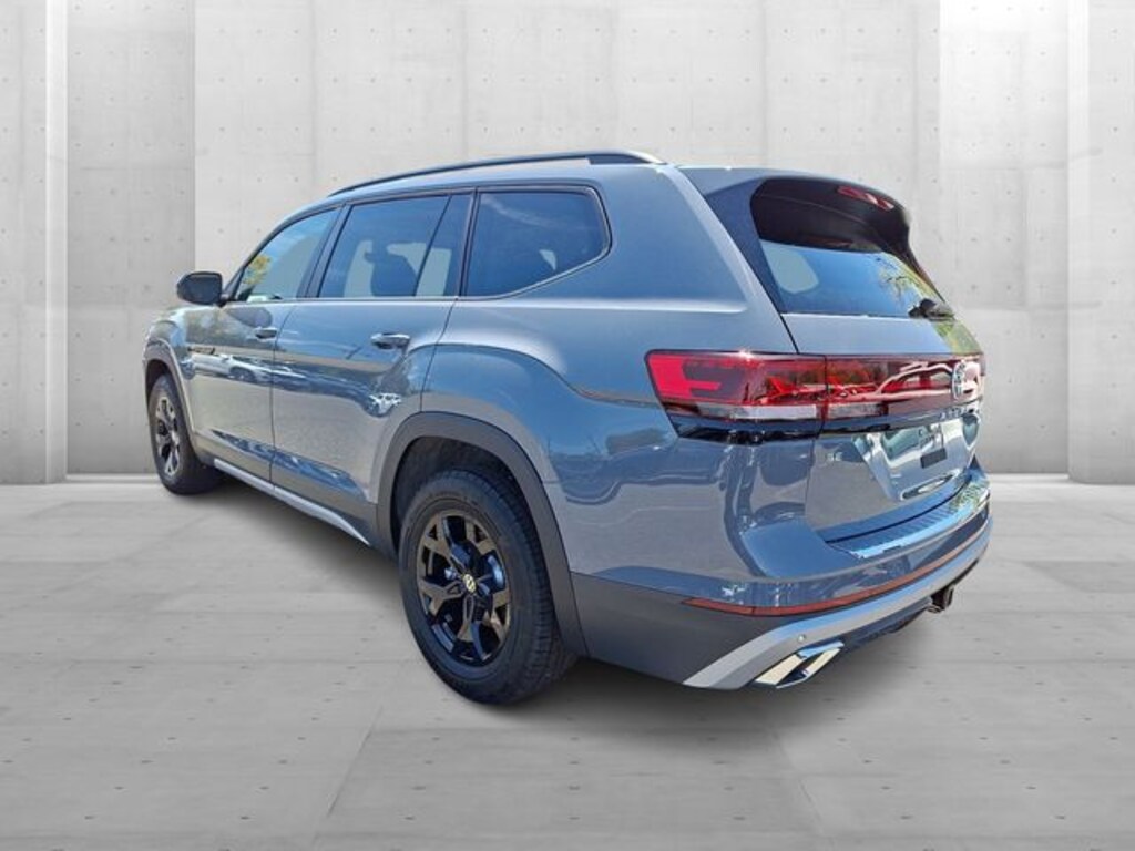 New 2026 Volkswagen Atlas 2.0T Peak Edition SUV