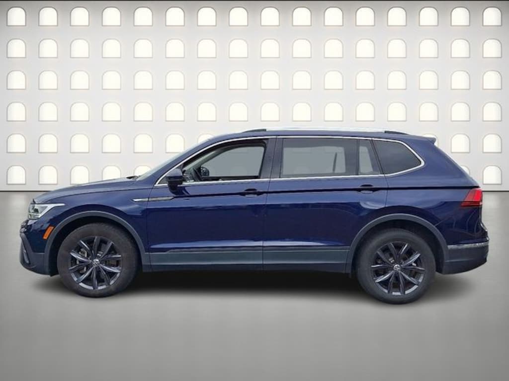 Used 2022 Volkswagen Tiguan 2.0T SE SUV