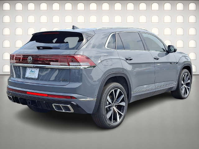 2026 Volkswagen Atlas Cross Sport 4