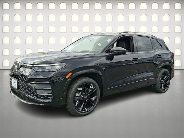 2026 Volkswagen Tiguan SE R-Line Black photo 2