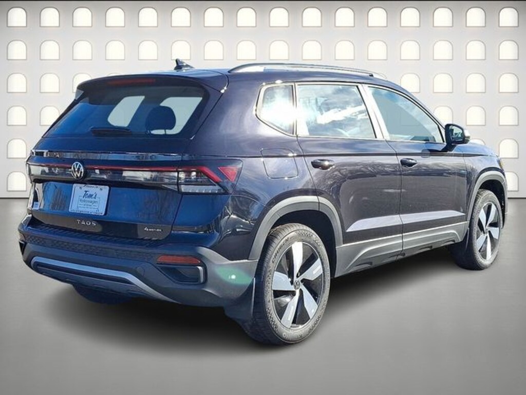 New 2026 Volkswagen Taos 1.5T S SUV