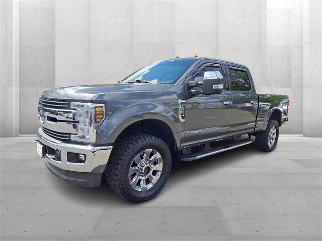 2019 Ford F-250 Lariat photo 3