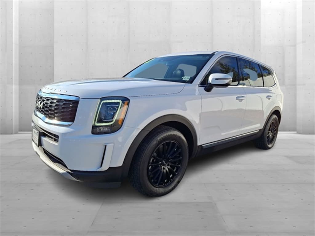 Used 2022 Kia Telluride LX SUV