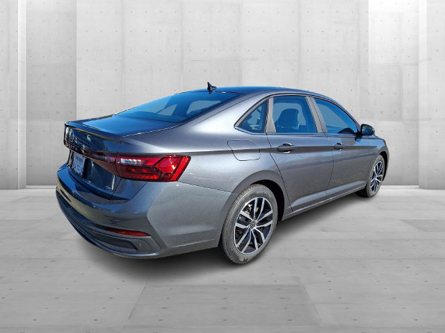 2027 Volkswagen Jetta 4