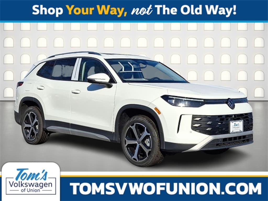 New 2026 Volkswagen Tiguan 2.0T SE SUV