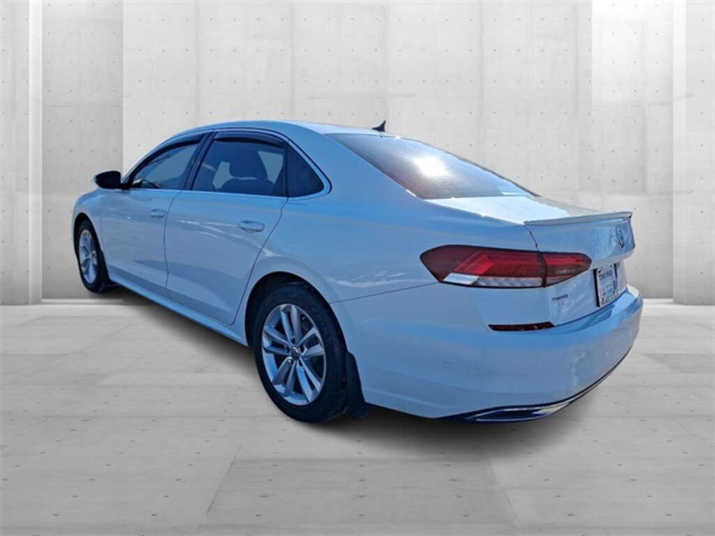 Used 2020 Volkswagen Passat 2.0T SE Sedan