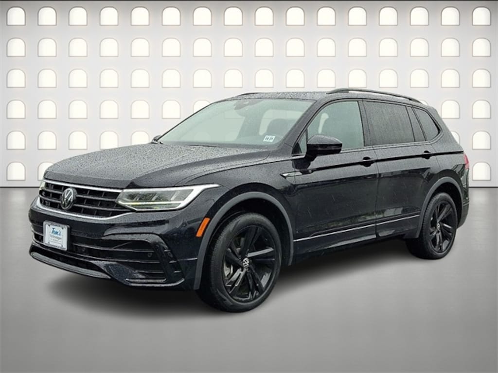 Certified 2024 Volkswagen Tiguan 2.0T SE R-Line Black SUV